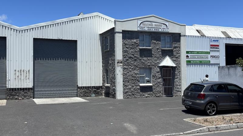 To Let commercial Property for Rent in Maitland Western Cape